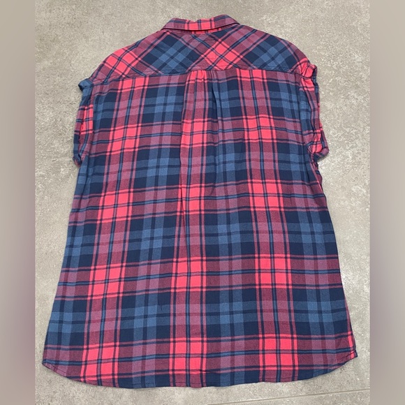 Rails sleeveless button down red & blue plaid flannel - Picture 2 of 3